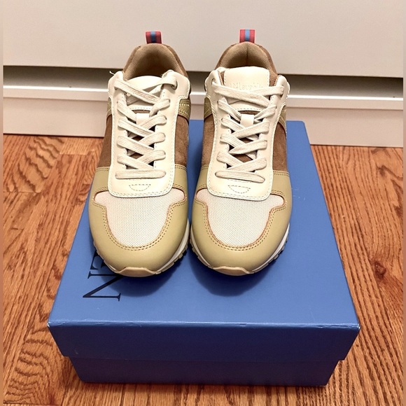 J.McLaughlin Emerson Suede Sneakers Golden Caramel Size 7
Brand new - Picture 5 of 6